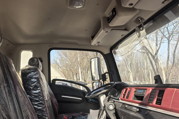 �������ó� ���ϰ� ����G500 4.3L���� 220���� 4X2 ��ʿ��10�� 4.2���Ű���ж��ͼƬ