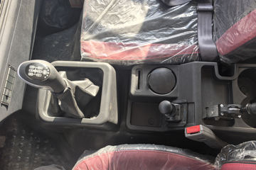 �������ó� ���ϰ� ����G500 4.3L���� 220���� 4X2 ��ʿ��10�� 4.2���Ű���ж��ͼƬ