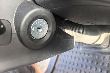 �������ó� ���ϰ� ����G500 4.3L���� 220���� 4X2 ��ʿ��10�� 4.2���Ű���ж��ͼƬ