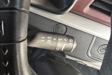 �������ó� ���ϰ� ����G500 4.3L���� 220���� 4X2 ��ʿ��10�� 4.2���Ű���ж��ͼƬ