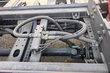 �������ó� ���ϰ� ����G500 4.3L���� 220���� 4X2 ��ʿ��10�� 4.2���Ű���ж��ͼƬ