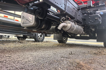 �������ó� ���ϰ� ����G500 4.3L���� 220���� 4X2 ��ʿ��10�� 4.2���Ű���ж��ͼƬ