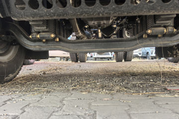 �������ó� ���ϰ� ����G500 4.3L���� 220���� 4X2 ��ʿ��10�� 4.2���Ű���ж��ͼƬ