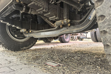 �������ó� ���ϰ� ����G500 4.3L���� 220���� 4X2 ��ʿ��10�� 4.2���Ű���ж��ͼƬ