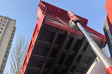 �������ó� ���ϰ� ����G500 4.3L���� 220���� 4X2 ��ʿ��10�� 4.2���Ű���ж��ͼƬ