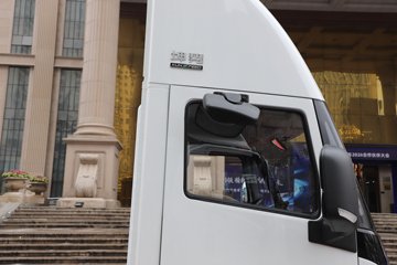 ������������ 4.15�׵��Ż���ʽ���綯��ʽ�Ῠ ����ʱ��81.12kWhͼƬ