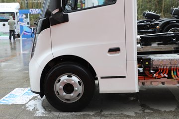������������ 4.15�׵��Ż���ʽ���綯��ʽ�Ῠ ����ʱ��81.12kWhͼƬ