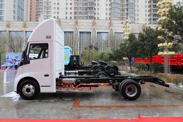 智云坤势&nbsp;电动载货车外观图片