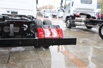 ������������ 4.15�׵��Ż���ʽ���綯��ʽ�Ῠ ����ʱ��81.12kWhͼƬ