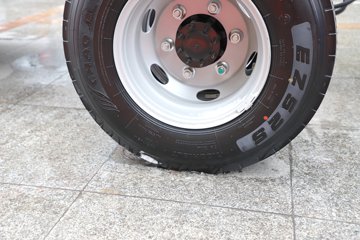 ������������ 4.15�׵��Ż���ʽ���綯��ʽ�Ῠ ����ʱ��81.12kWhͼƬ
