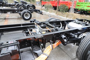 ������������ 4.15�׵��Ż���ʽ���綯��ʽ�Ῠ ����ʱ��81.12kWhͼƬ