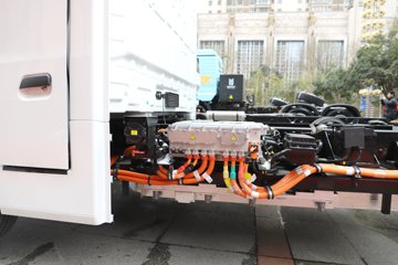 ������������ 4.15�׵��Ż���ʽ���綯��ʽ�Ῠ ����ʱ��81.12kWhͼƬ