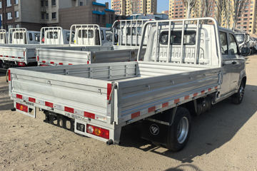 祥菱V5&nbsp;载货车外观                                                图片