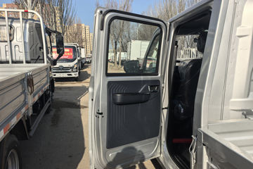 ��������V5 2L���� 139���� ����5�� 3��˫������΢��ͼƬ