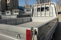 福田祥菱V5 2L汽油 139马力 东安5档 3米双排栏板微卡 福田祥菱V5 2L汽油 139马力 东安5档 3米双排栏板微卡