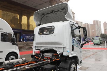 �������ó� ����S300 ���а� 4.2�׵��Ŵ��綯��ʽ�Ῠ 120.27kWhͼƬ