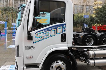 �������ó� ����S300 ���а� 4.2�׵��Ŵ��綯��ʽ�Ῠ 120.27kWhͼƬ