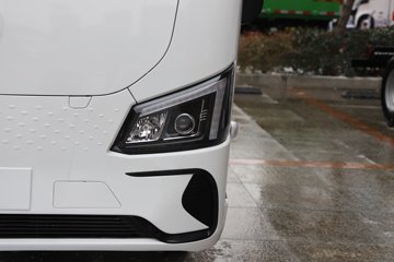 �������ó� ����S300 ���а� 4.2�׵��Ŵ��綯��ʽ�Ῠ 120.27kWhͼƬ