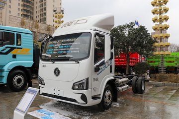 陕汽商用车 智云S300 天行版 4.2米单排纯电动厢式轻卡 120.27kWh