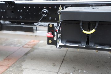 �������ó� ����S300 ���а� 4.2�׵��Ŵ��綯��ʽ�Ῠ 120.27kWhͼƬ