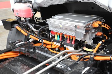 �������ó� ����S300 ���а� 4.2�׵��Ŵ��綯��ʽ�Ῠ 120.27kWhͼƬ