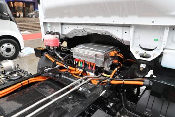 �������ó� ����S300 ���а� 4.2�׵��Ŵ��綯��ʽ�Ῠ 120.27kWhͼƬ