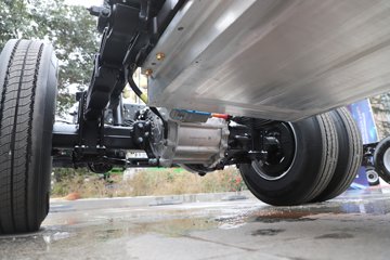 �������ó� ����S300 ���а� 4.2�׵��Ŵ��綯��ʽ�Ῠ 120.27kWhͼƬ