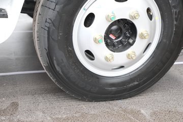 �������ó�����S300 Express 4.2�׵��Ŵ��綯��ʽ�Ῠ ����ʱ��140.41kWhͼƬ