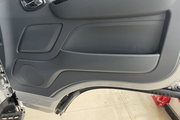 �������ATV���� 2.5L���� 180���� ��ʿ��8�� 4.17�׵��������ῨͼƬ