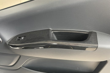 �������ATV���� 2.5L���� 180���� ��ʿ��8�� 4.17�׵��������ῨͼƬ