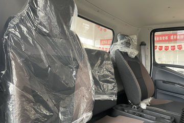 �������ATV���� 2.5L���� 180���� ��ʿ��8�� 4.17�׵��������ῨͼƬ