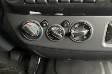 �������ATV���� 2.5L���� 180���� ��ʿ��8�� 4.17�׵��������ῨͼƬ