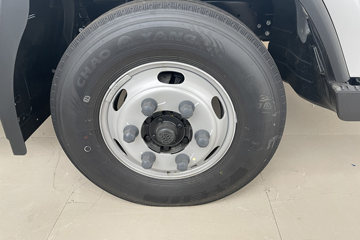 �������ATV���� 2.5L���� 180���� ��ʿ��8�� 4.17�׵��������ῨͼƬ