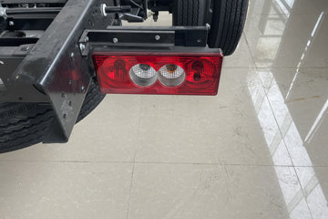 �������ATV���� 2.5L���� 180���� ��ʿ��8�� 4.17�׵��������ῨͼƬ