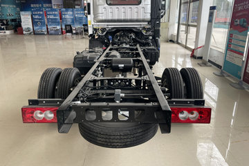 �������ATV���� 2.5L���� 180���� ��ʿ��8�� 4.17�׵��������ῨͼƬ