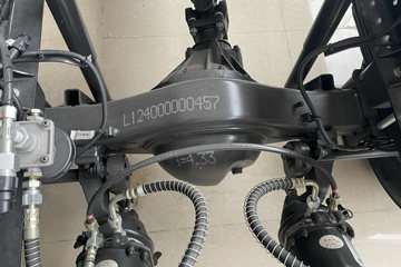 �������ATV���� 2.5L���� 180���� ��ʿ��8�� 4.17�׵��������ῨͼƬ