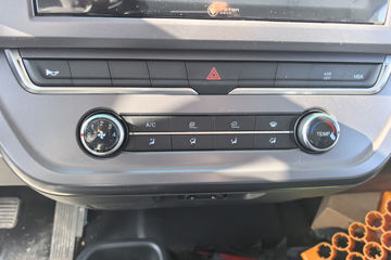 ����ŷ����S1 ��ӯ�� 2.5L���� 185���� 6�� 3.83���Ű������ῨͼƬ