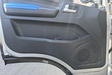 ����ŷ����S1 ��ӯ�� 2.5L���� 185���� 6�� 3.83���Ű������ῨͼƬ