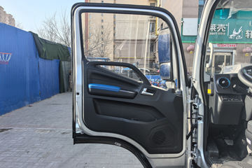 ����ŷ����S1 ��ӯ�� 2.5L���� 185���� 6�� 3.83���Ű������ῨͼƬ