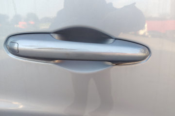 �칤�Ῠ ���� ��ɲ �߶� 4.4�׵��Ŵ��綯��դʽ�Ῠ ����ʱ��140.41kWhͼƬ