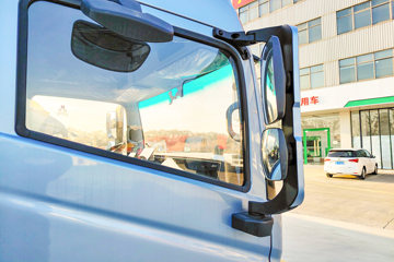 �칤�Ῠ ���� ��ɲ �߶� 4.4�׵��Ŵ��綯��դʽ�Ῠ ����ʱ��140.41kWhͼƬ