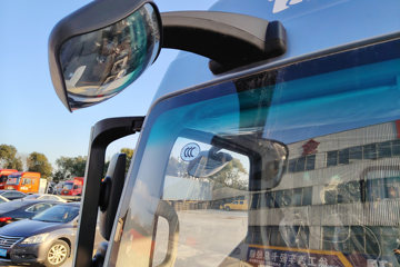 �칤�Ῠ ���� ��ɲ �߶� 4.4�׵��Ŵ��綯��դʽ�Ῠ ����ʱ��140.41kWhͼƬ