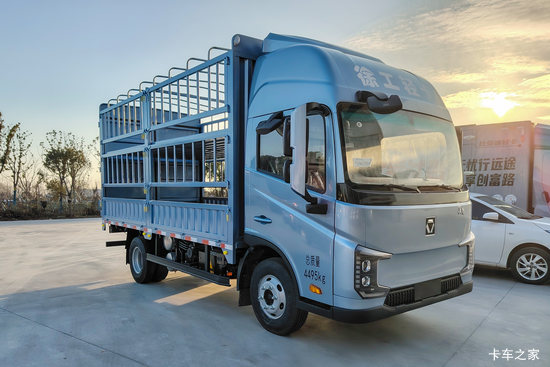 �칤�Ῠ ���� ��ɲ �߶� 4.4�׵��Ŵ��綯��դʽ�Ῠ ����ʱ��140.41kWh