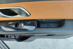 徐工轻卡 汉界 气刹 高顶 4.4米单排纯电动仓栅式轻卡 宁德时代140.41kWh