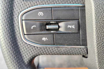 �칤�Ῠ ���� ��ɲ �߶� 4.4�׵��Ŵ��綯��դʽ�Ῠ ����ʱ��140.41kWhͼƬ