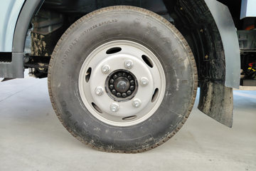 �칤�Ῠ ���� ��ɲ �߶� 4.4�׵��Ŵ��綯��դʽ�Ῠ ����ʱ��140.41kWhͼƬ