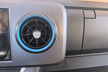 ����ŷ����S1 ��ӯ�� 2.5L���� 185���� ��ʿ��8�� 4.14�׵�����ʽ�ῨͼƬ