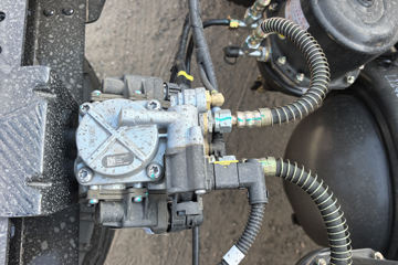 ����ŷ����S1 ��ӯ�� 2.5L���� 185���� ��ʿ��8�� 4.14�׵�����ʽ�ῨͼƬ