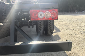 ����ŷ����S1 ��ӯ�� 2.5L���� 185���� ��ʿ��8�� 4.14�׵�����ʽ�ῨͼƬ