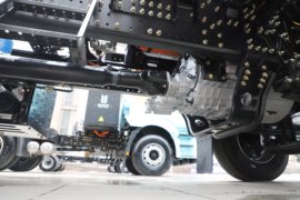 帝江Re&nbsp;电动牵引车底盘图片